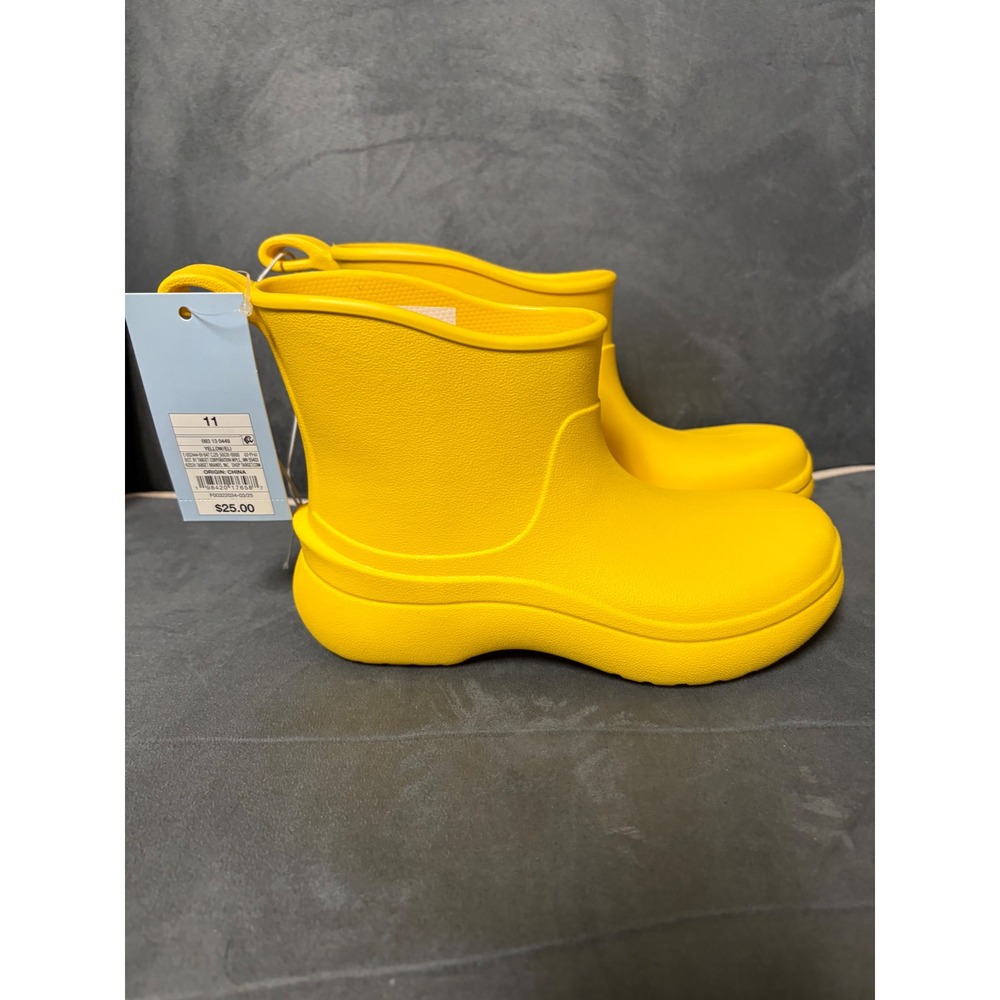 Cat & Jack Yellow Eli Rain Boots Kids Size 11 Waterproof Molded Ankle Boots NEW